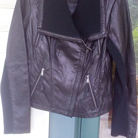 MICHAEL KORS Black Leather/Knit Trim Jacket Size: L - Picture 2 of 8